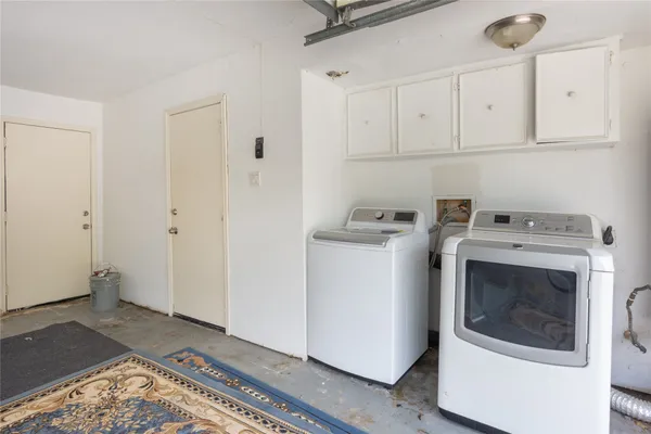 $2,000 | 8903 Wilson Reid Drive, Houston, TX 77040