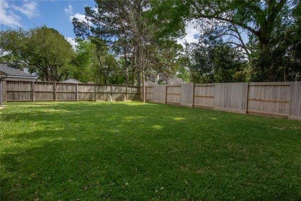 $2,000 | 8903 Wilson Reid Drive, Houston, TX 77040