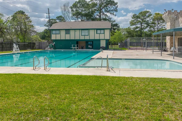 $2,000 | 8903 Wilson Reid Drive, Houston, TX 77040