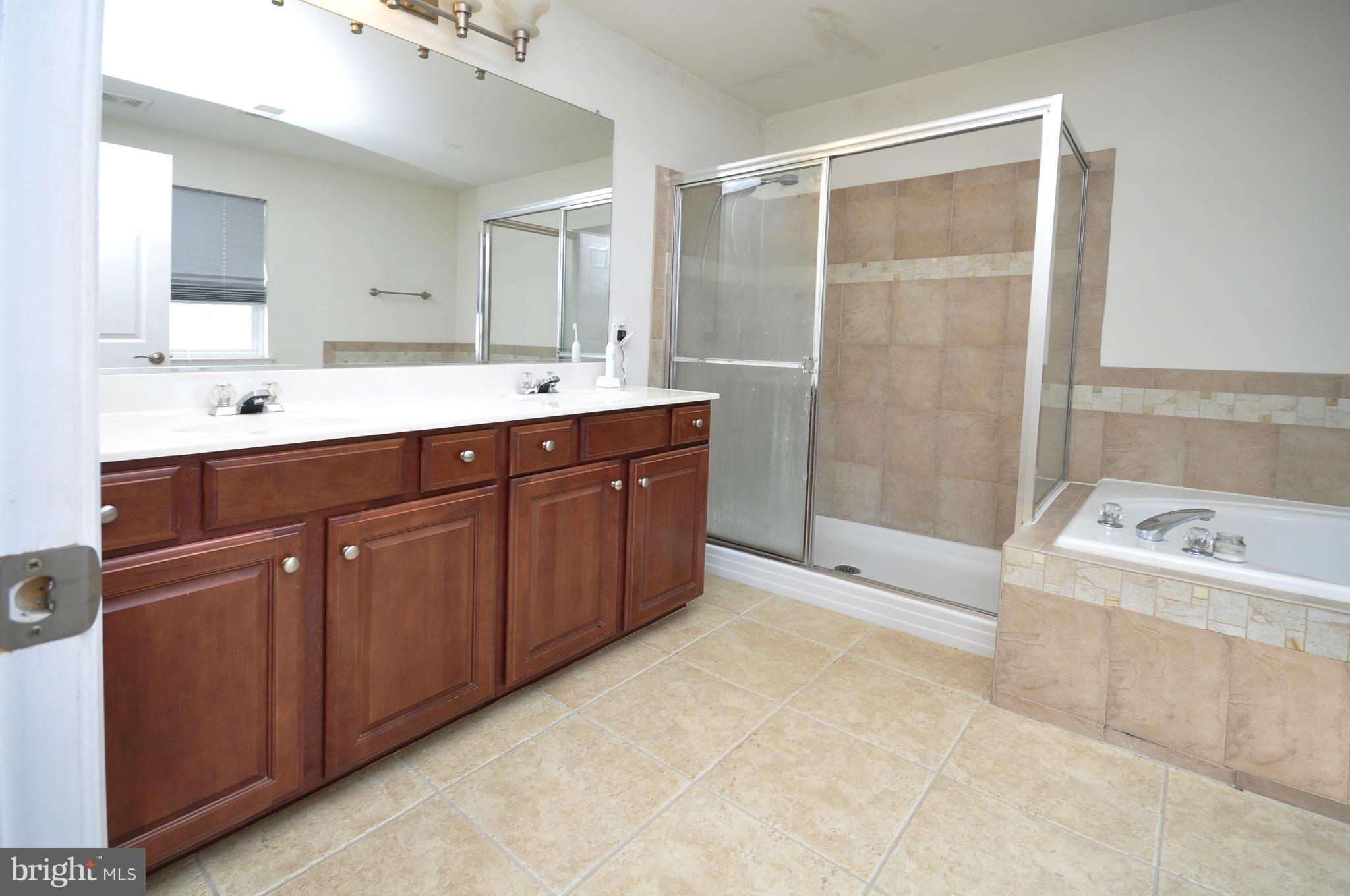 8943 Mullen Road King George, VA 22485 - Photo 17 of 29 Bath (Master)