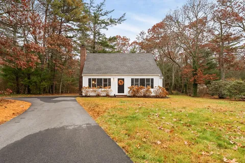 $725,000 | 11 Joe Jay Lane, Forestdale, MA 02644