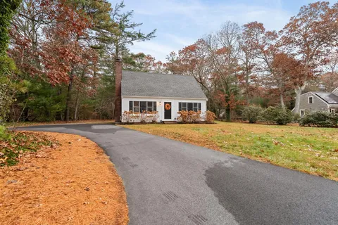 $725,000 | 11 Joe Jay Lane, Forestdale, MA 02644