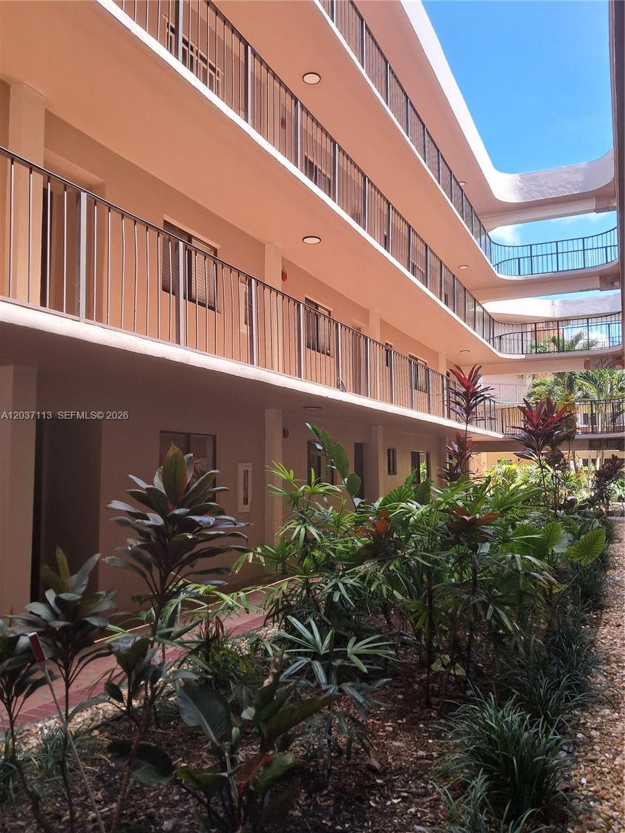 8420 Southwest 133rd Avenue Road, Unit 120 Miami, FL 33183 - Photo 1 of 23