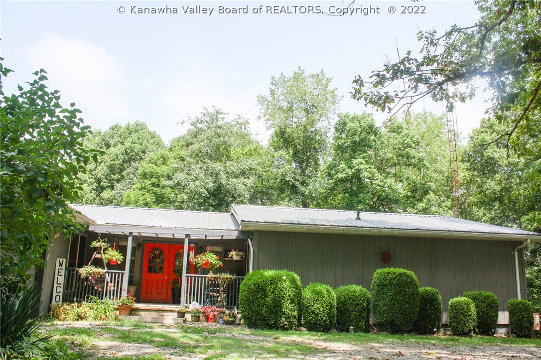 462 Random Road Ripley, WV 25271 - Photo 10 of 25 Gallery Image 10