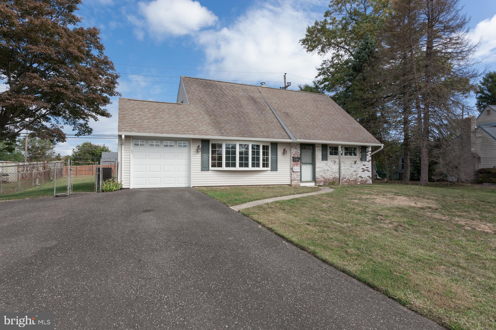 32 Jump Hill Road Levittown, PA 19056 - Photo 2 of 25 Front view with large driveway
