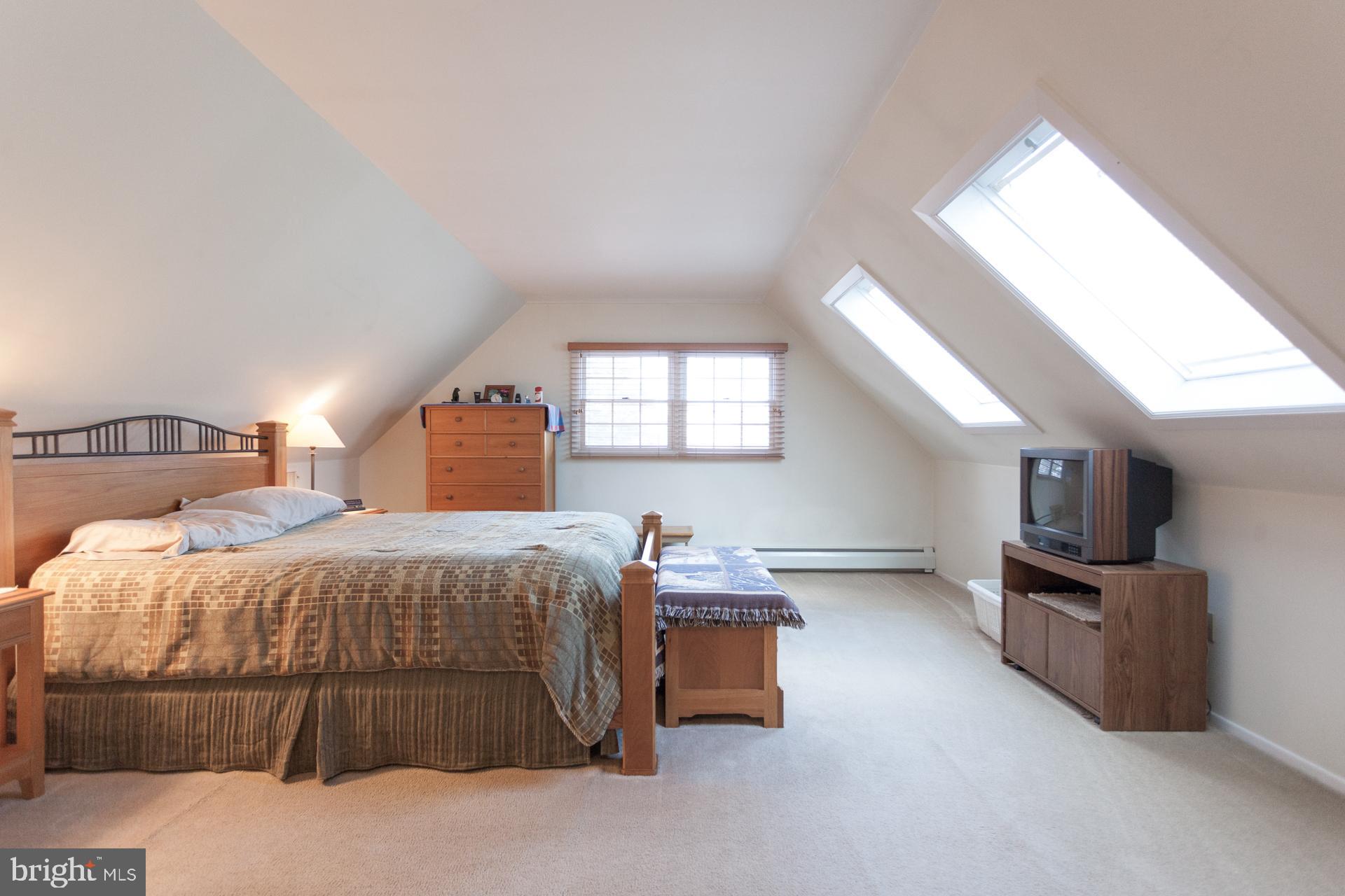 32 Jump Hill Road Levittown, PA 19056 - Photo 18 of 25 Upstairs Bedroom 3