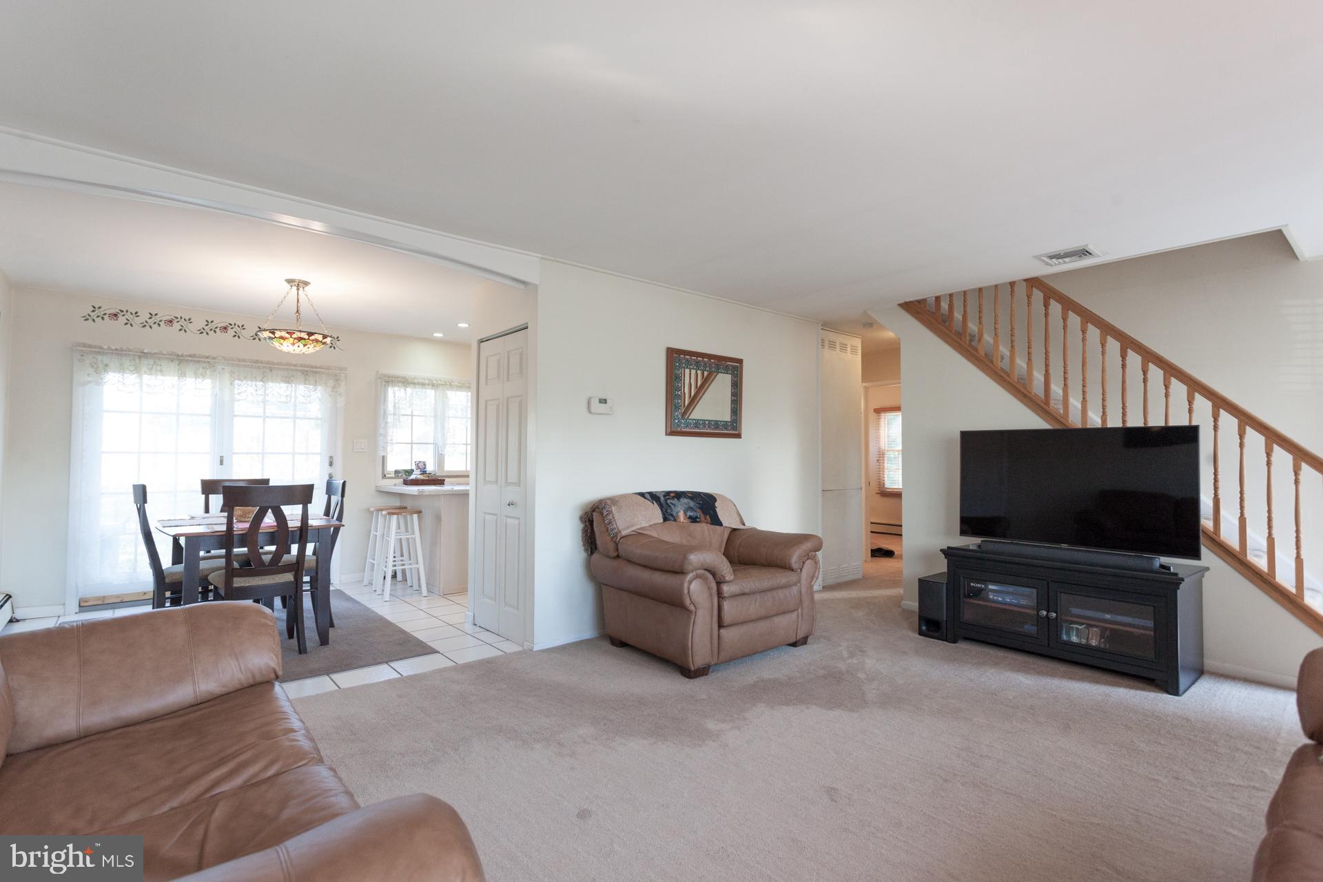 32 Jump Hill Road Levittown, PA 19056 - Photo 6 of 25