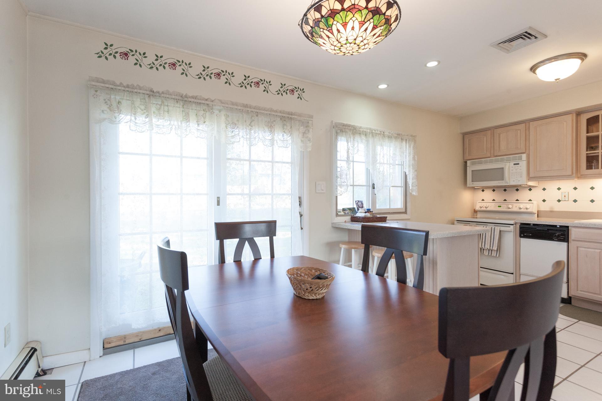 32 Jump Hill Road Levittown, PA 19056 - Photo 9 of 25 Dining room