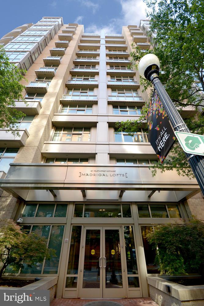 811 4th Street Northwest, Unit 507 Washington, DC 20001 - Photo 2 of 23 a view of a large building