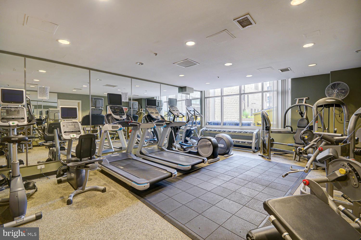 811 4th Street Northwest, Unit 507 Washington, DC 20001 - Photo 15 of 23 a view of a room with gym equipment