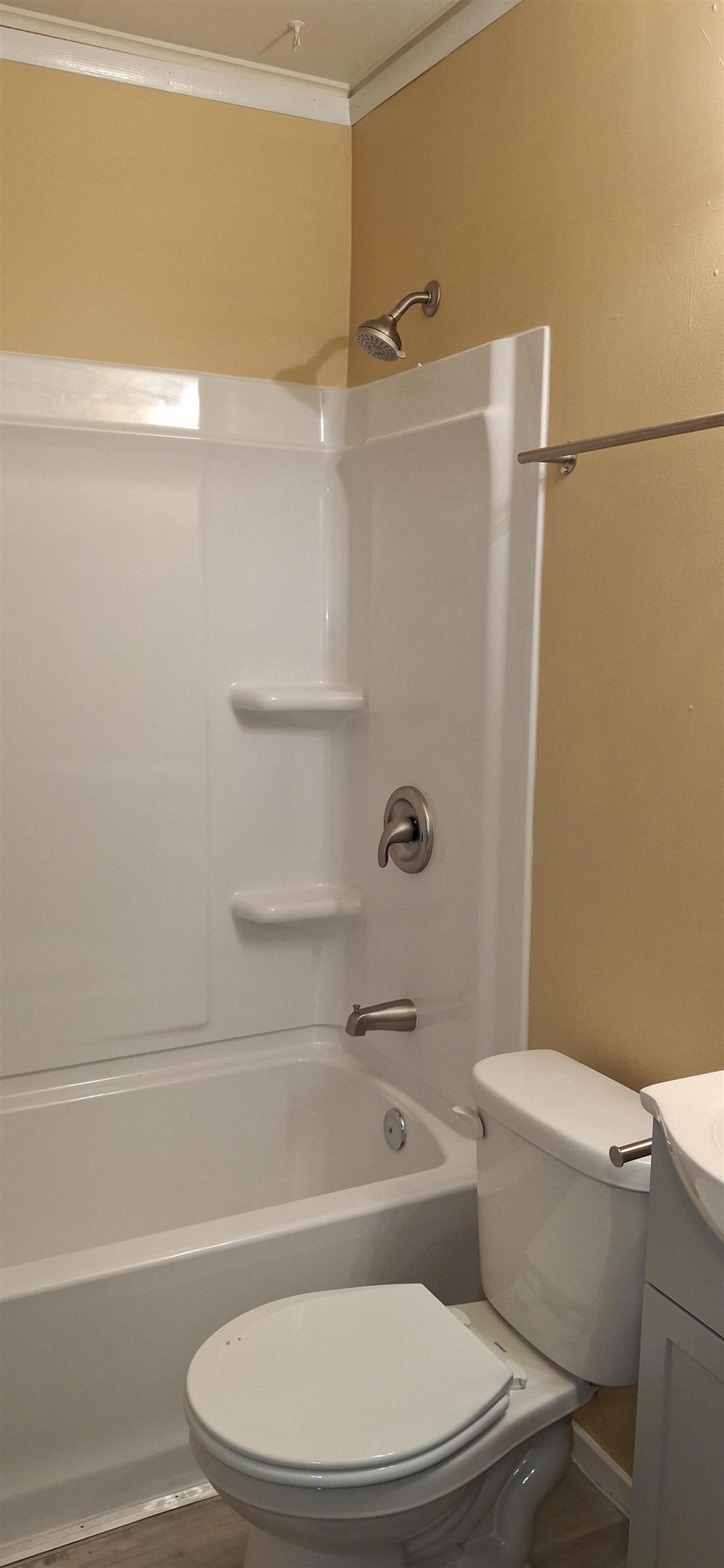 921 Raton Court Manitowoc, WI 54220 - Photo 18 of 35