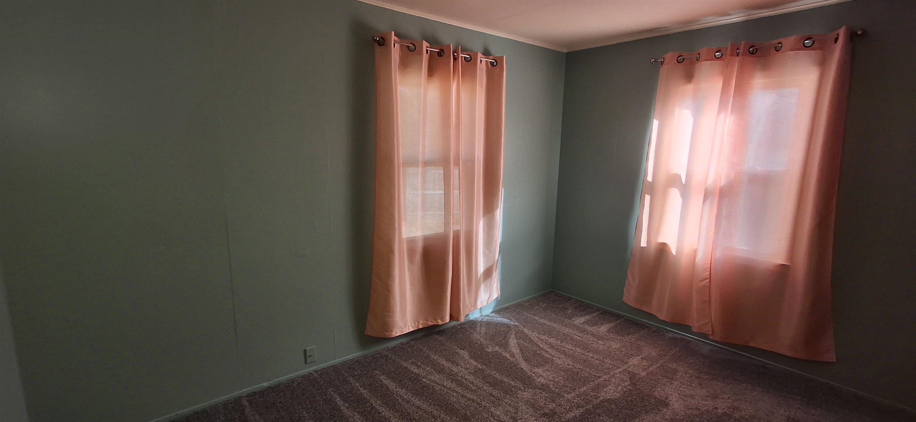 921 Raton Court Manitowoc, WI 54220 - Photo 32 of 35