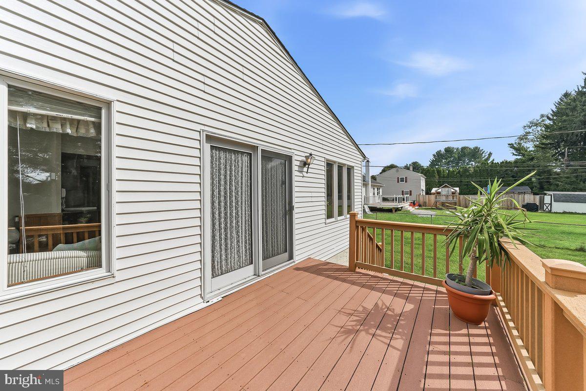 402 Farmhouse Road Downingtown, PA 19335 - Photo 8 of 39 Gallery Image 8