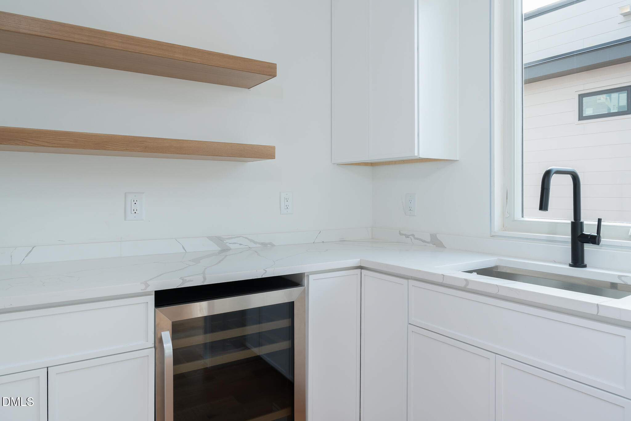 301.5 Bickett Boulevard Raleigh, NC 27608 - Photo 12 of 35