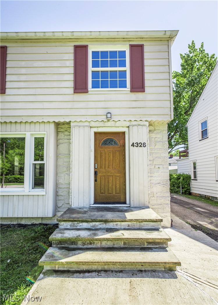 4326 Silsby Road University Heights, OH 44118 - Photo 44 of 50