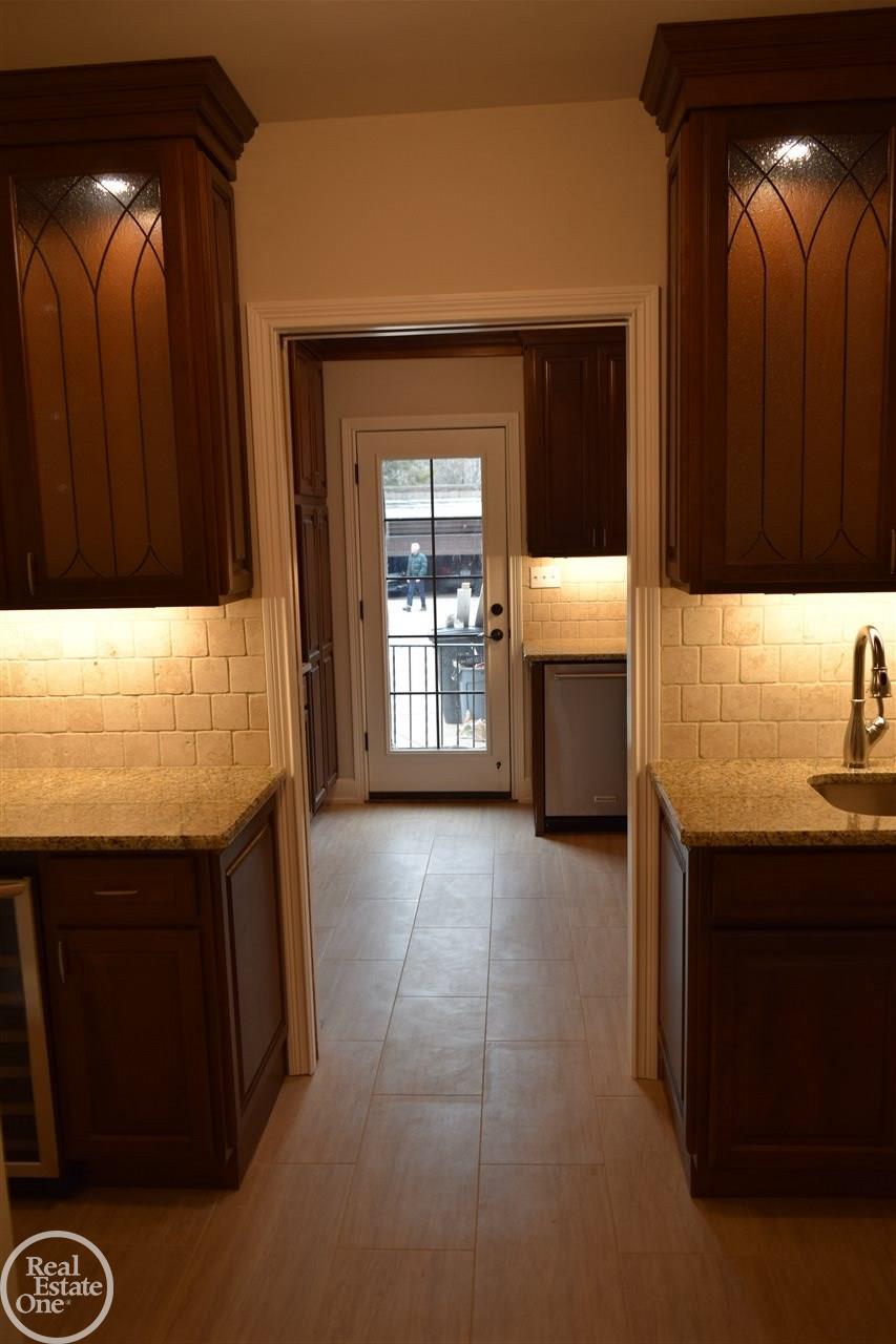 552 Cadieux Road Grosse Pointe, MI 48230 - Photo 27 of 51 Gallery Image 27