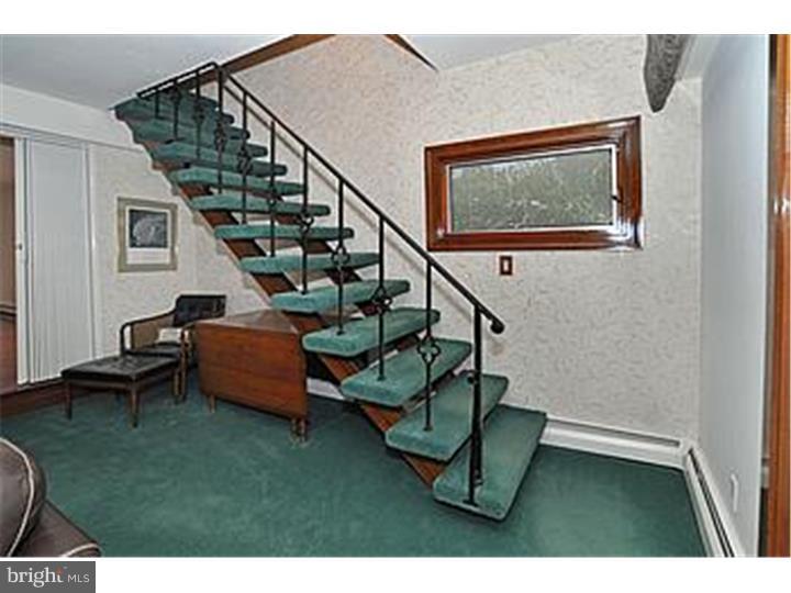 1085 Kingsley Road Rydal, PA 19046 - Photo 14 of 25