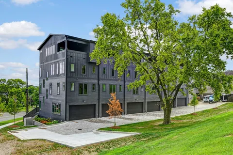$939,000 | 1033 Wedgewood Avenue, Unit 2, Nashville, TN 37203