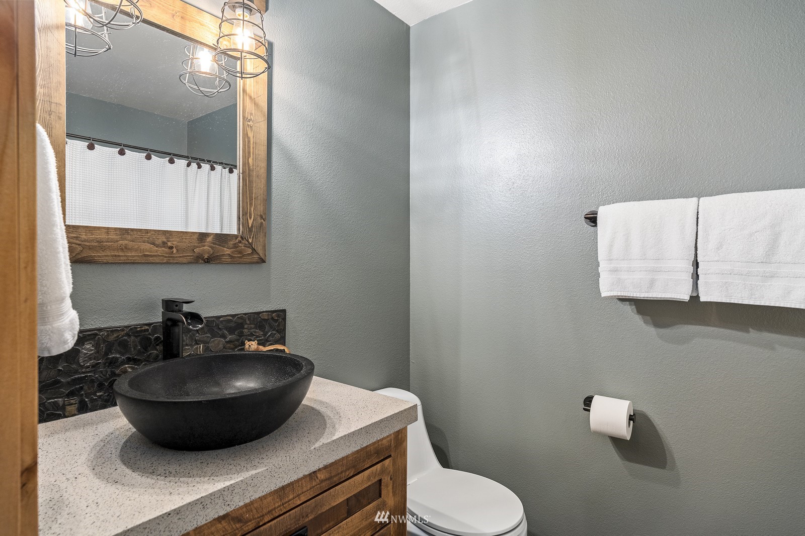 45506 Southeast Tanner Road North Bend, WA 98045 - Photo 22 of 40 Gallery Image 22