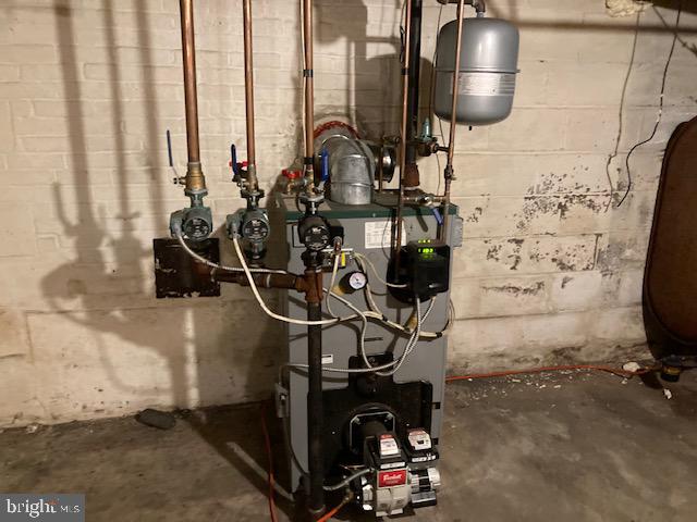 502 South Shenandoah Road Ringtown, PA 17967 - Photo 15 of 20 a room with gym equipment