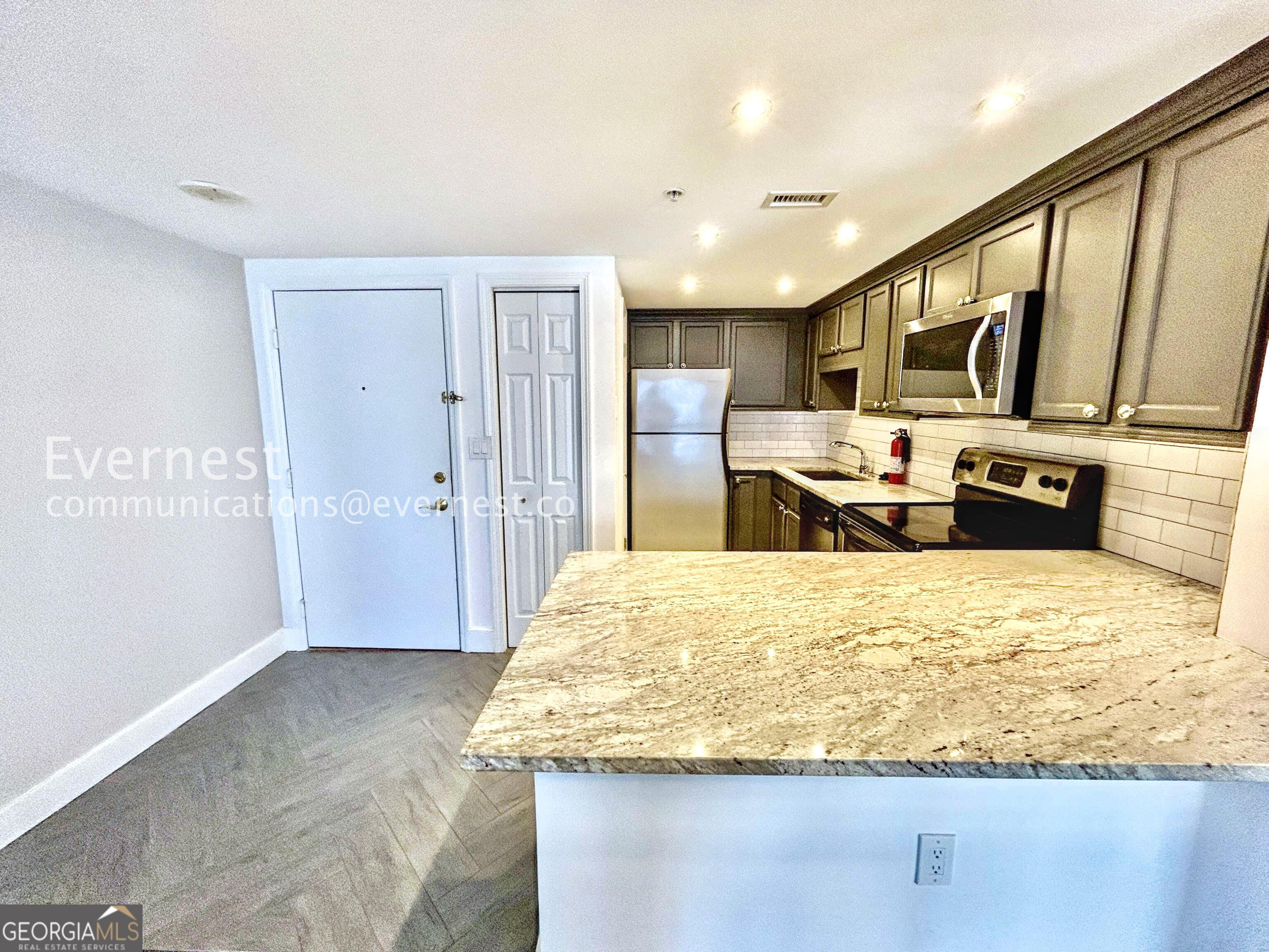 199 14th Street Northeast, Unit 407 Atlanta, GA 30309 - Photo 8 of 23