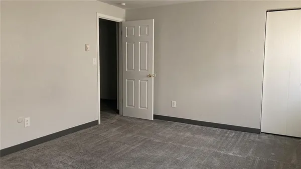 $950 | 500 Milltown Road, Unit 507, New Kensington, PA 15068