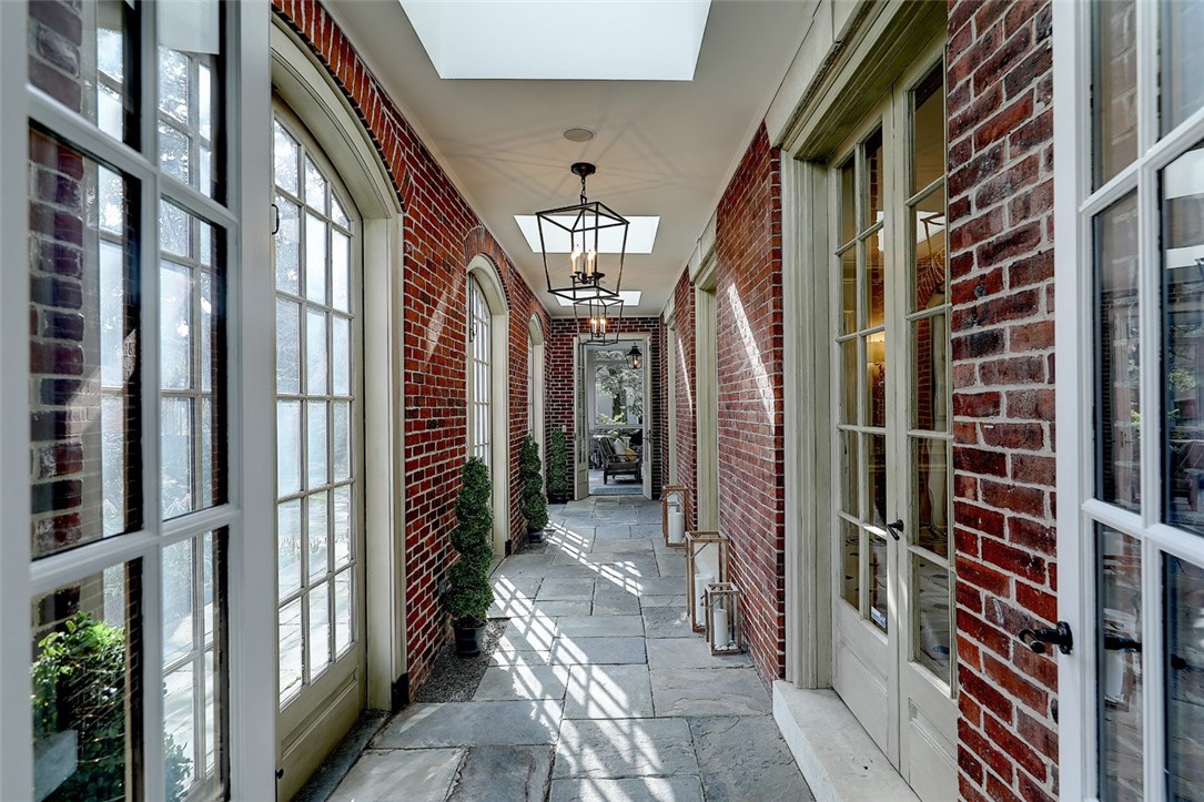 59 Manning Street Providence, RI 02906 - Photo 18 of 40