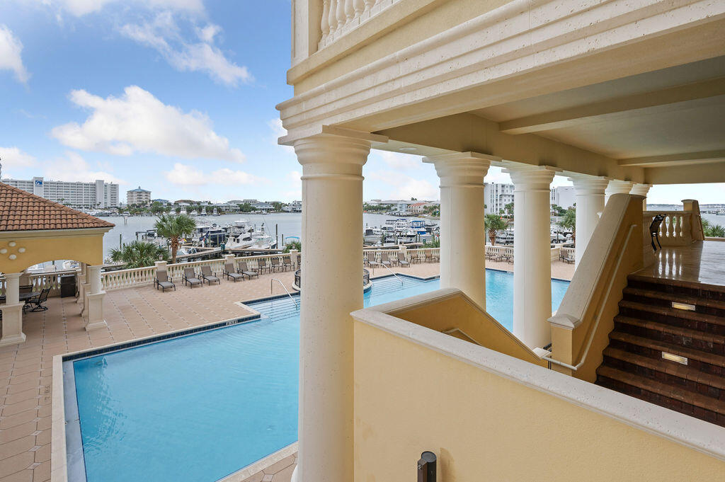 770 Harbor Boulevard, Unit 1D Destin, FL 32541 - Photo 42 of 59 a view of balcony with furniture