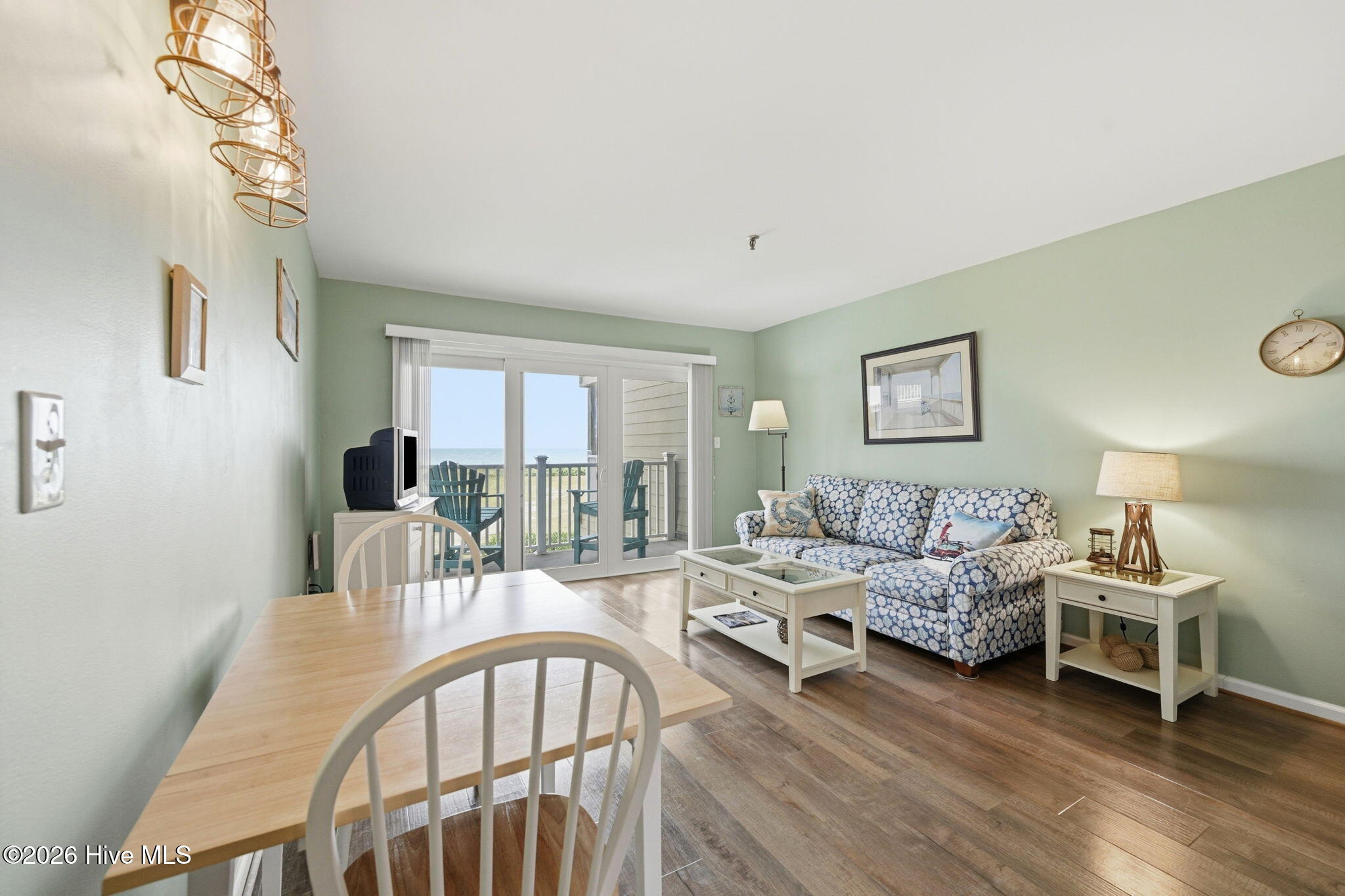 1866 New River Inlet Road, Unit 3101C North Topsail Beach, NC 28460 - Photo 3 of 30 Living Area