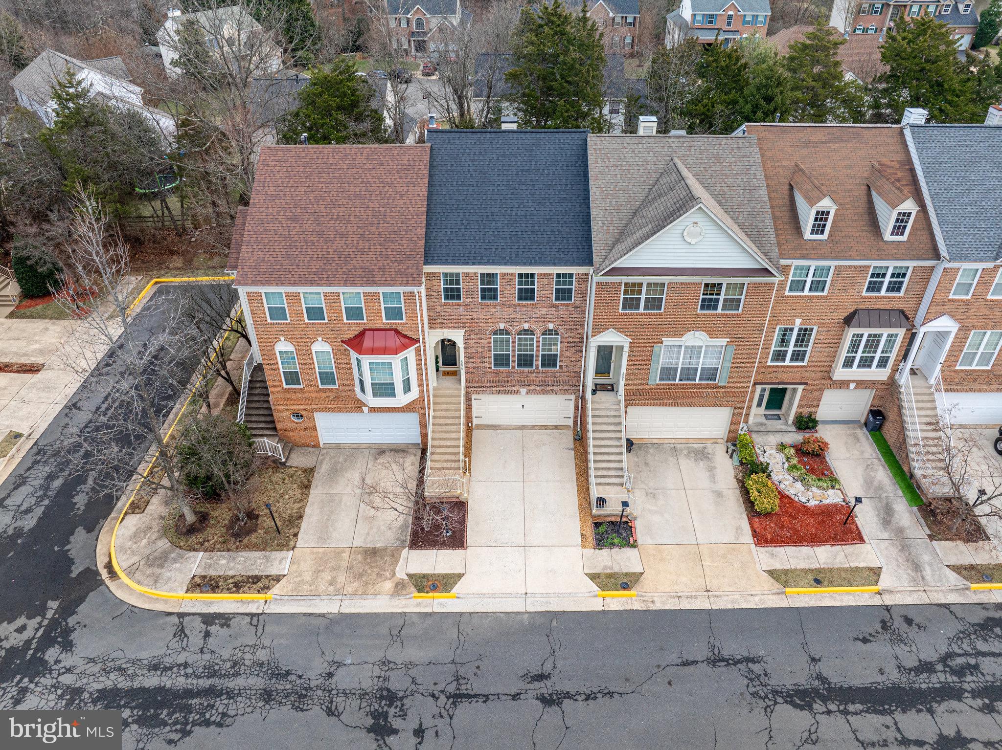 20876 Trinity Square Sterling, VA 20165 - Photo 39 of 50 an aerial view of residential houses with outdoor space