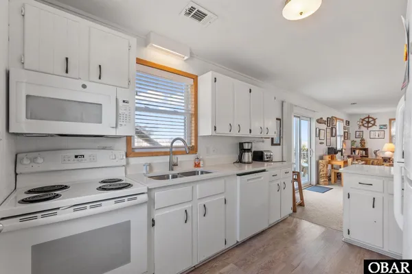 $675,000 | 25258 Bold Dune Drive, Unit 15, Waves, NC 27982