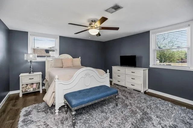 $350,000 | 4931 North Flora Avenue, Kansas City, MO 64118