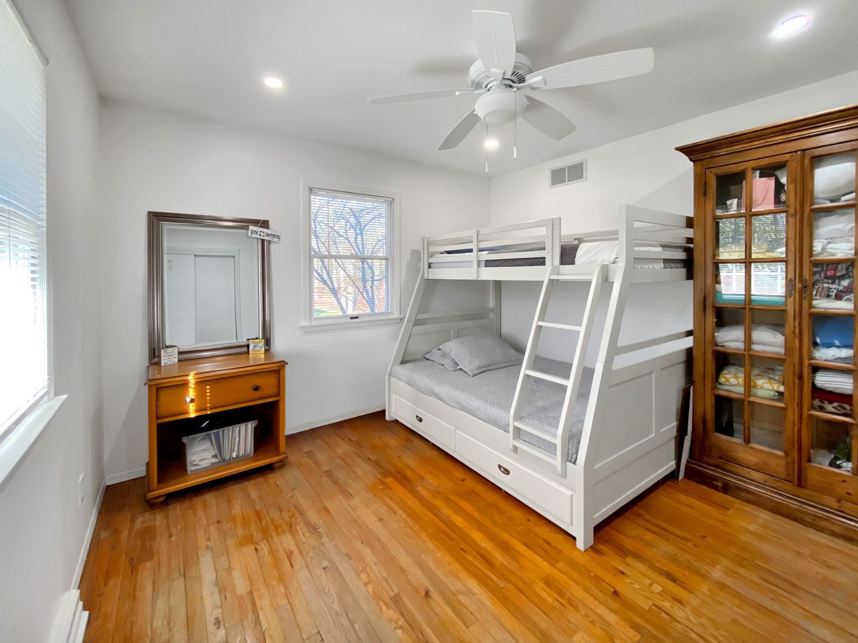 18 Old Riverhead Road Hampton Bays, NY 11946 - Photo 8 of 15