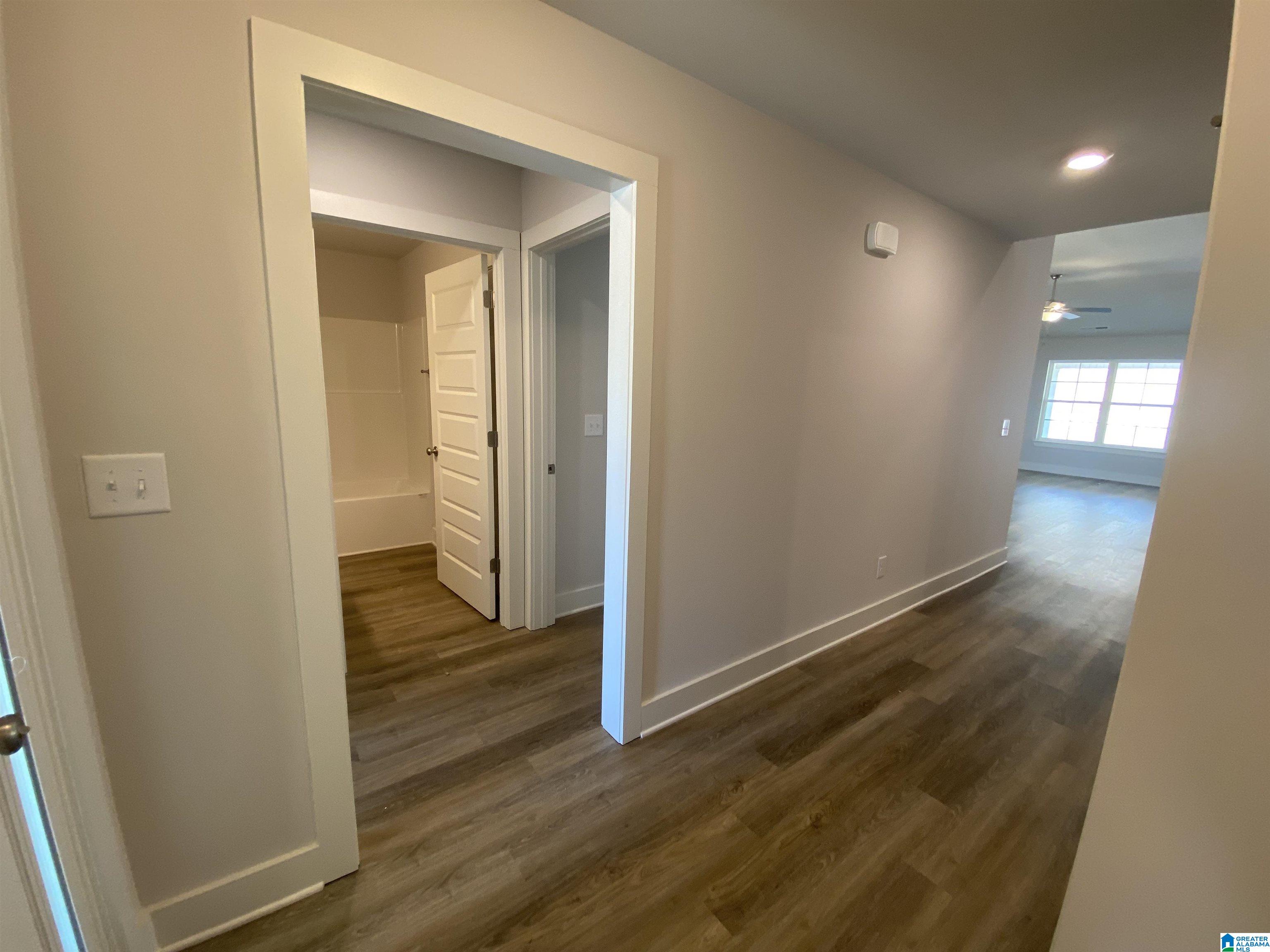 2151 Turquoise Lane Calera, AL 35040 - Photo 3 of 28