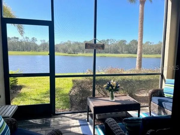 $2,000 | 17626 Gawthrop Drive, Unit 105, Bradenton, FL 34211