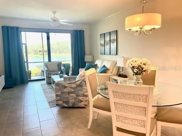 $2,000 | 17626 Gawthrop Drive, Unit 105, Bradenton, FL 34211