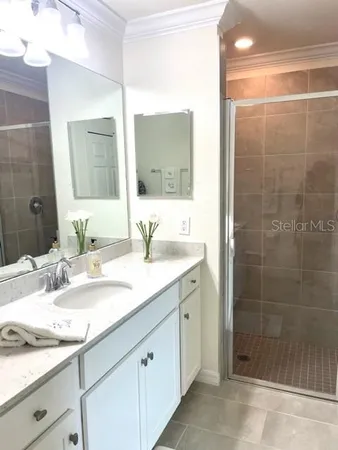 $2,000 | 17626 Gawthrop Drive, Unit 105, Bradenton, FL 34211
