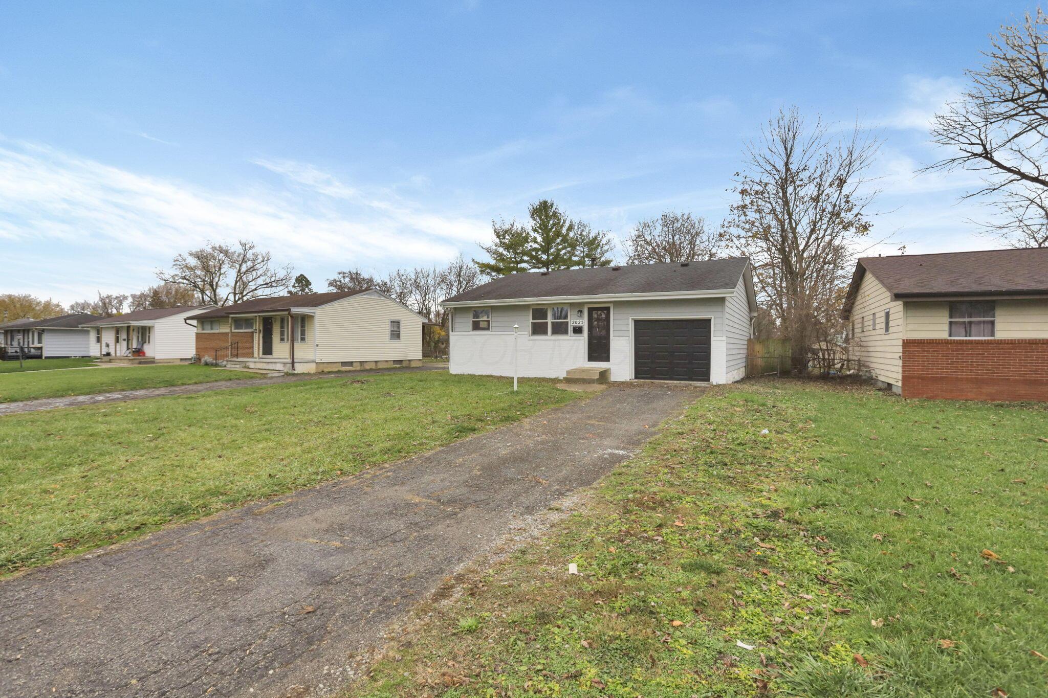 2025 Case Road Columbus, OH 43224 - Photo 33 of 33 12-web-or-mls-IMG_1591