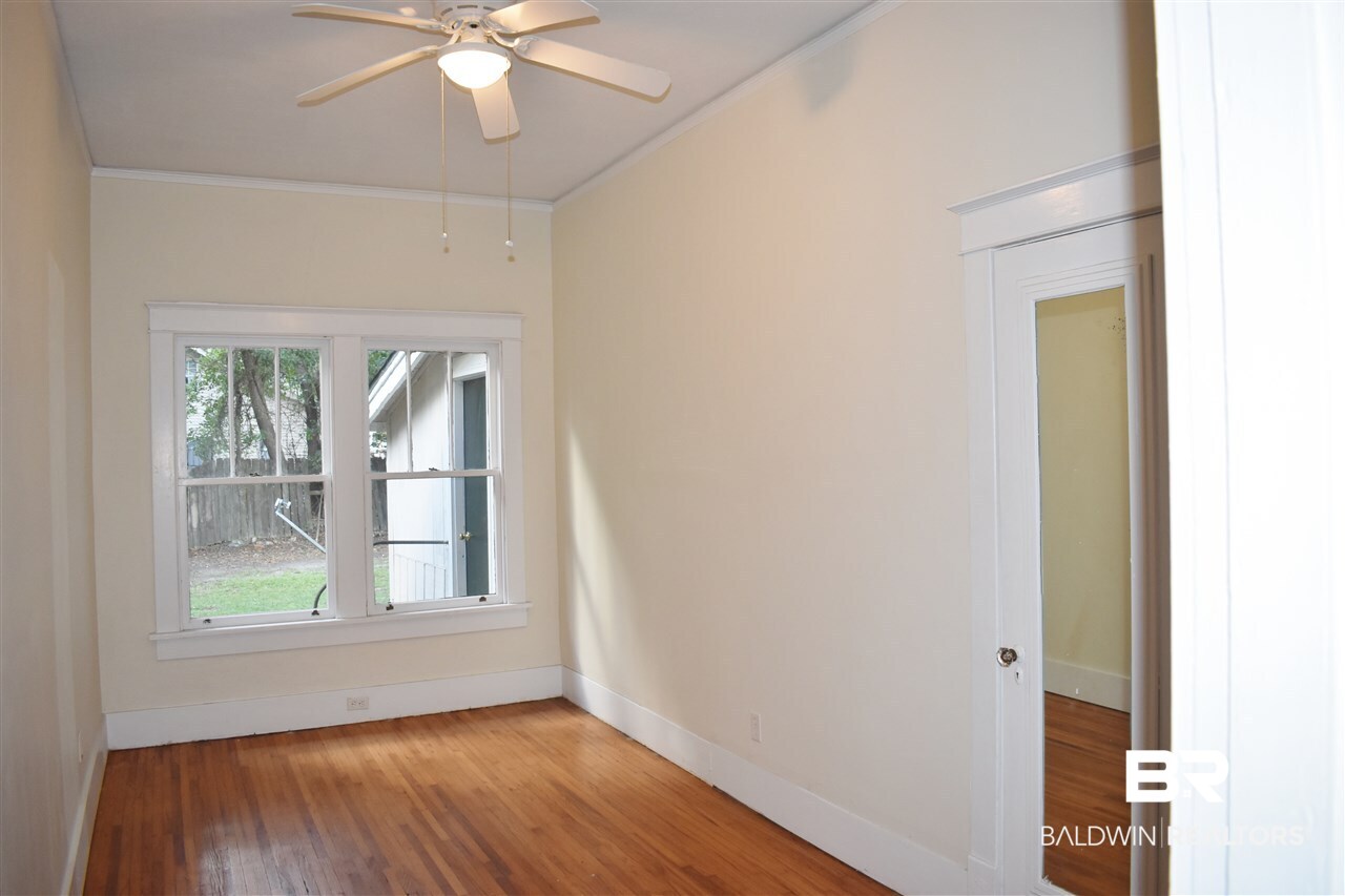 452 Michigan Avenue Mobile, AL 36604 - Photo 10 of 15