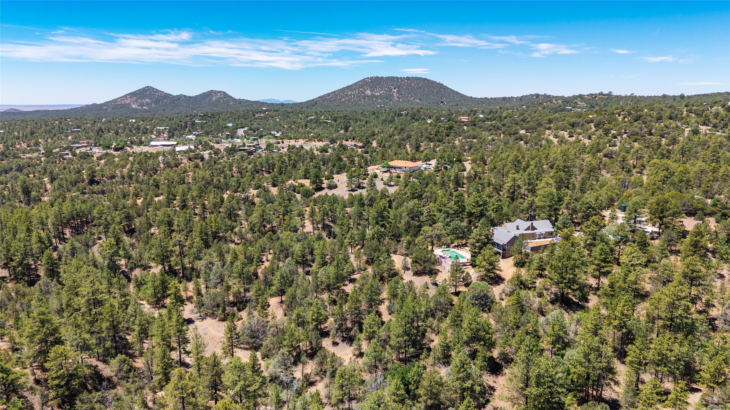 61 Ortiz Road Santa Fe, NM 87505 - Photo 10 of 88