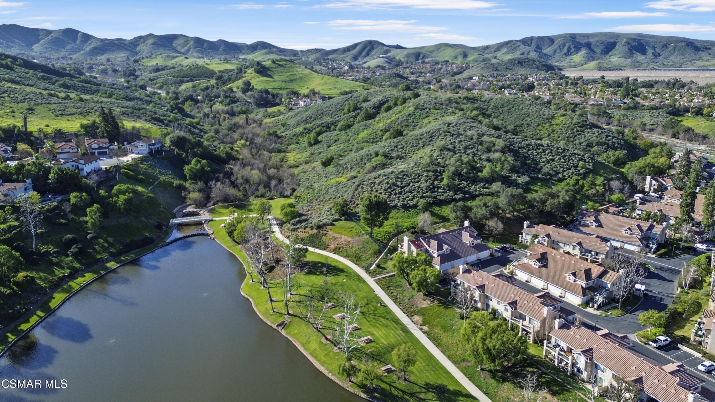 264 Ridgeton Lane, Unit B Simi Valley, CA 93065 - Photo 2 of 32 DJI_0431