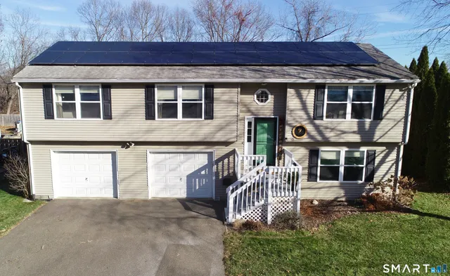 $439,900 | 9 Adanti Avenue, Ansonia, CT 06401