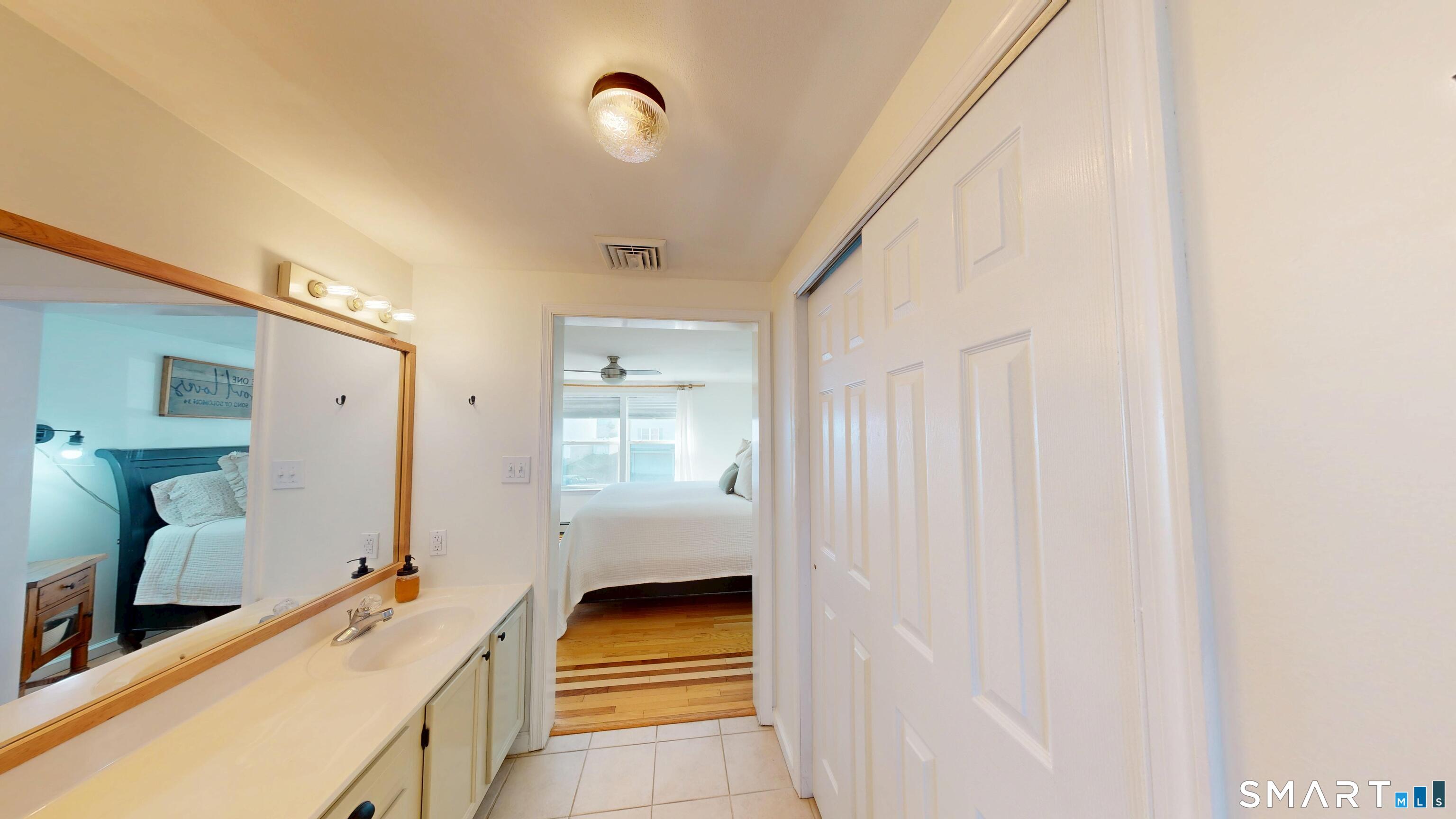 9 Adanti Avenue Ansonia, CT 06401 - Photo 21 of 40