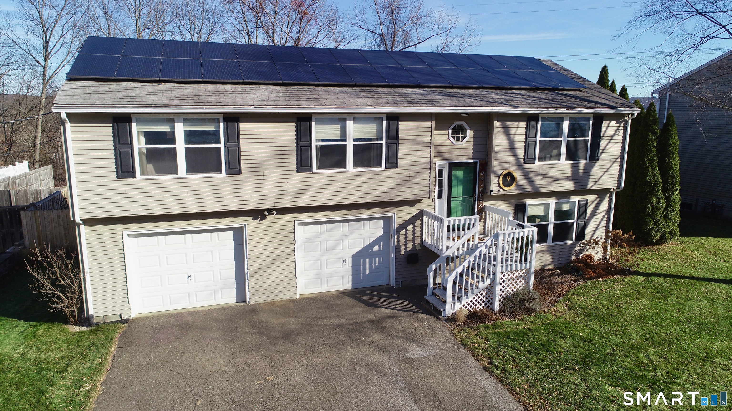 9 Adanti Avenue Ansonia, CT 06401 - Photo 33 of 40