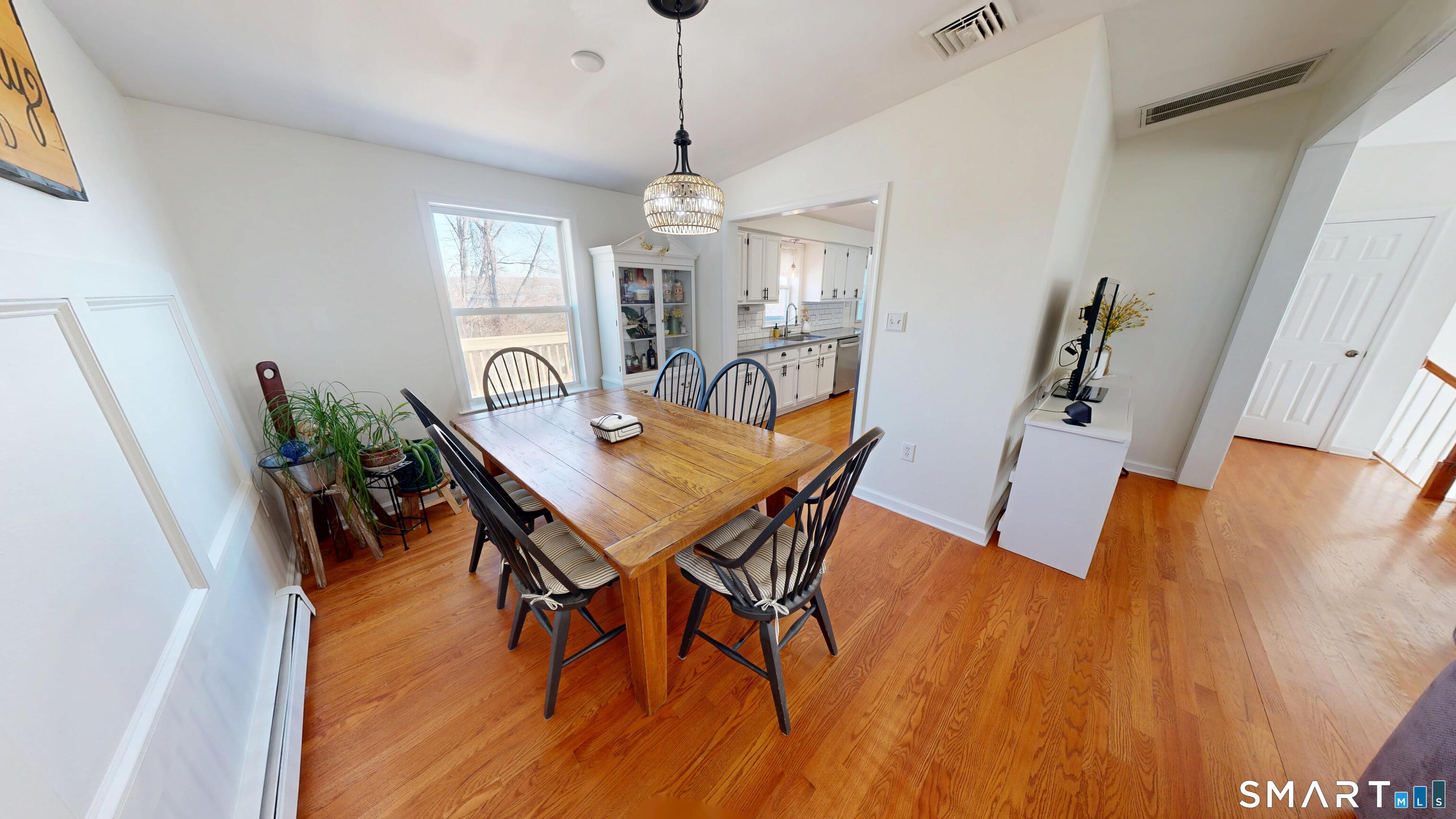 9 Adanti Avenue Ansonia, CT 06401 - Photo 10 of 40