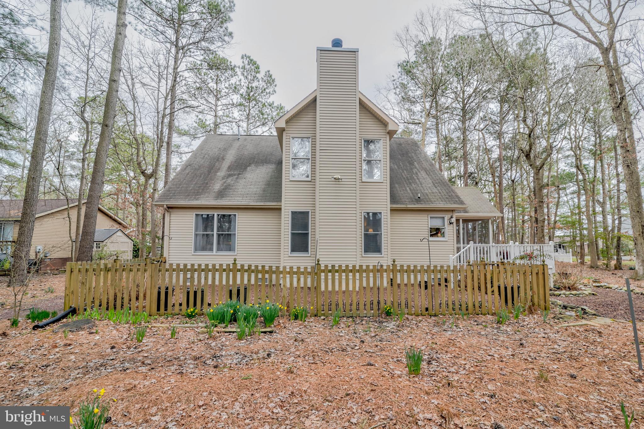 127 Watertown Road Ocean Pines, MD 21811 - Photo 21 of 39 Rear view of the property