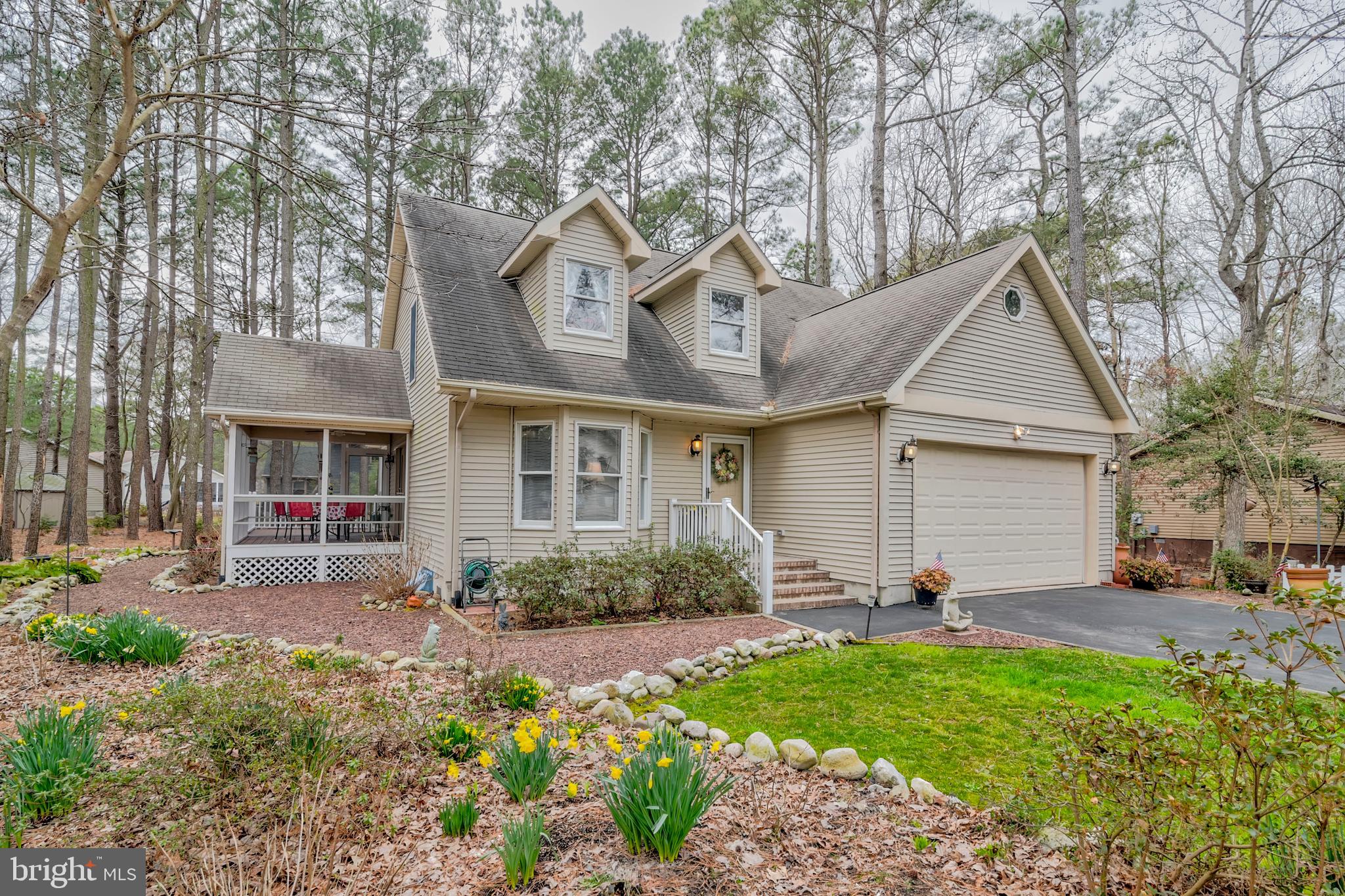 127 Watertown Road Ocean Pines, MD 21811 - Photo 26 of 39 Street view to screen porch and yard
