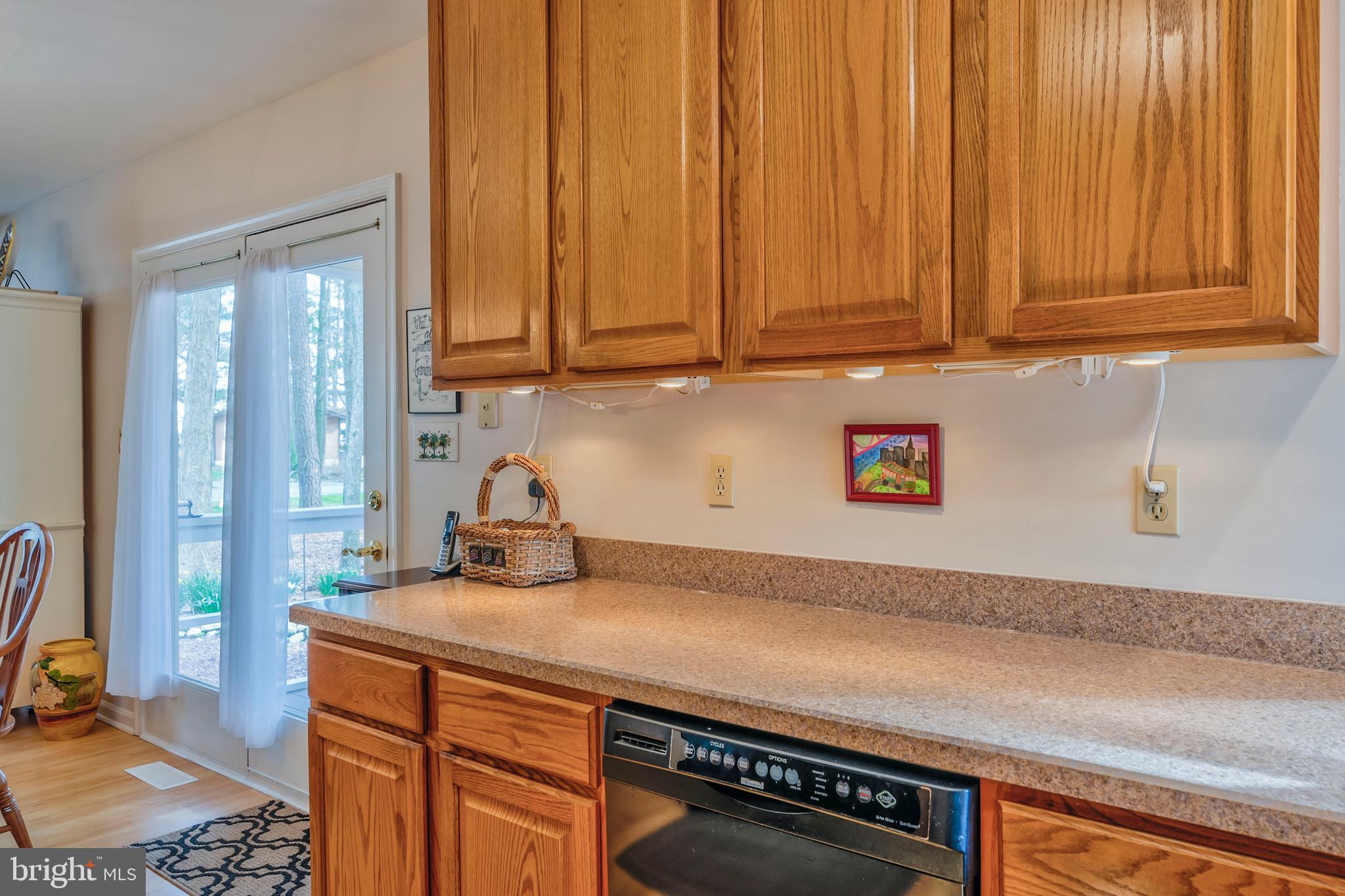 127 Watertown Road Ocean Pines, MD 21811 - Photo 29 of 39 Solid surface counter tops in kitchen