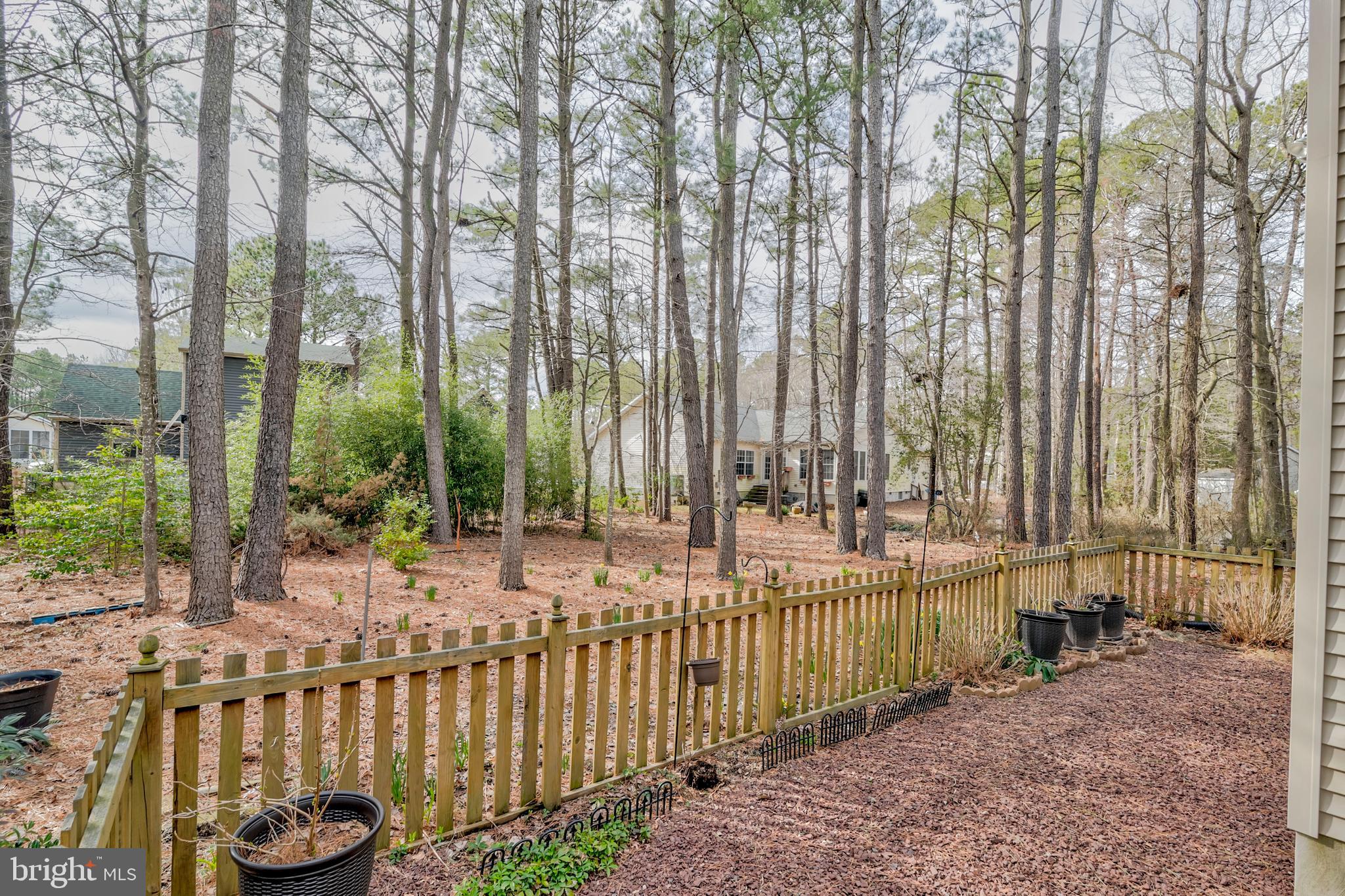 127 Watertown Road Ocean Pines, MD 21811 - Photo 33 of 39 Fenced yard