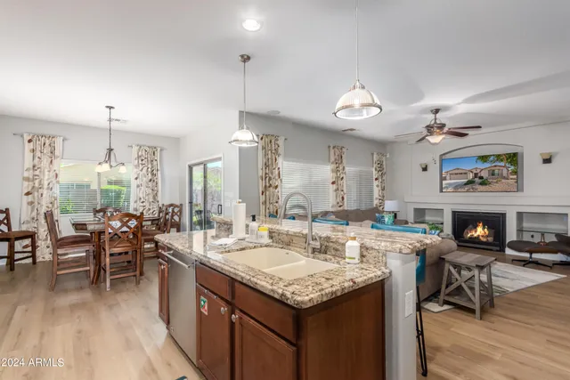 $3,800 | 2695 East Rakestraw Lane, Gilbert, AZ 85298